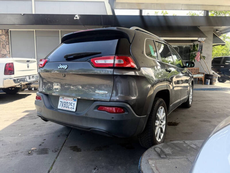 2016 Jeep Cherokee Latitude