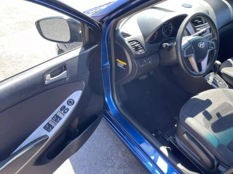 2015 Hyundai Accent GS