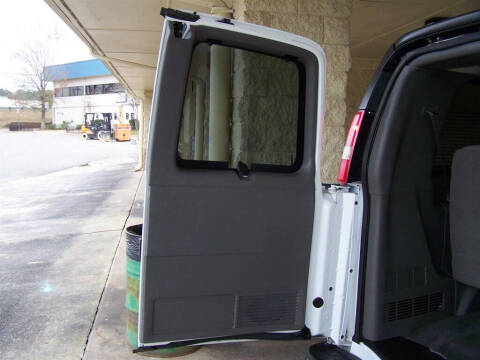 2017 Chevrolet Express LT 2500