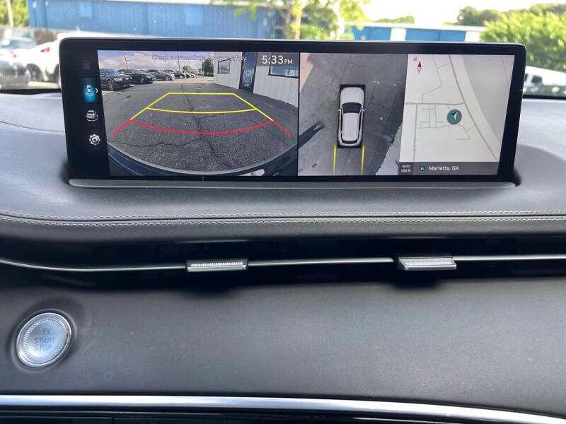 2023 Genesis Electrified GV70