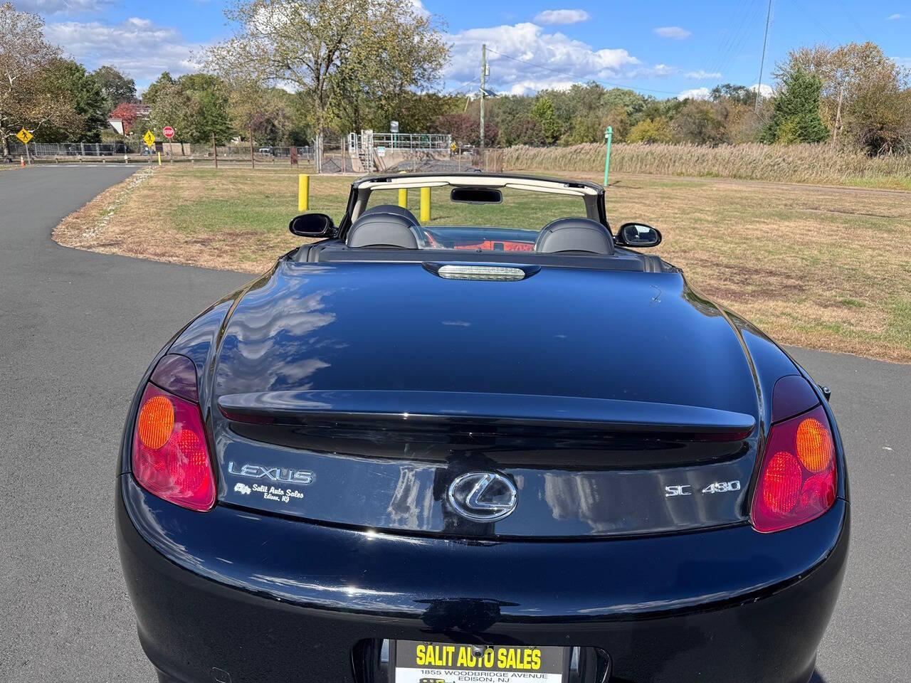 2004 Lexus SC 430 27
