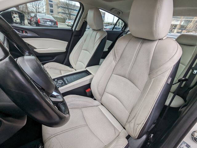 2018 Mazda MAZDA3 Grand Touring