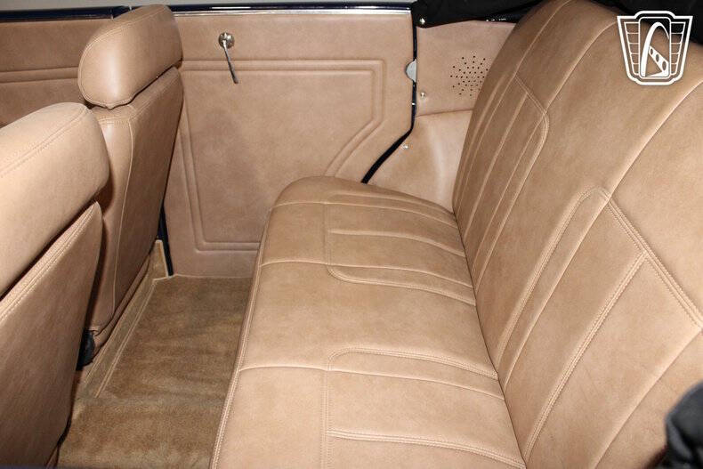 1937 Ford Phaeton