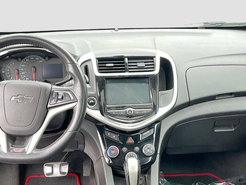 2018 Chevrolet Sonic LT Auto