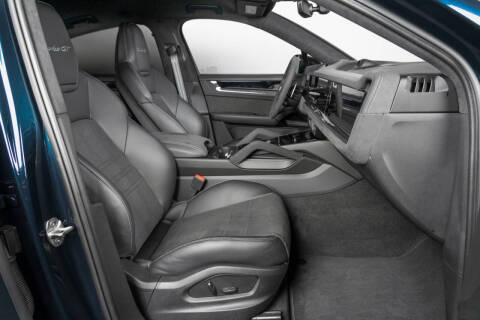 2024 Porsche Cayenne Turbo GT