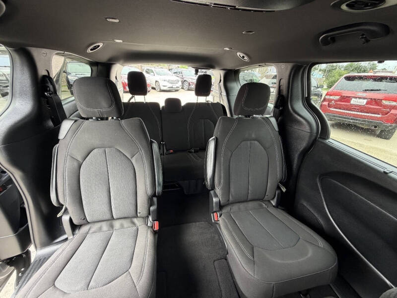 2020 Chrysler Pacifica Touring