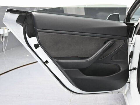 2019 Tesla Model 3 Mid Range