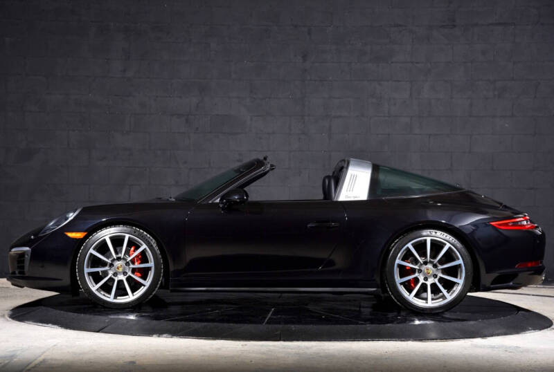 2017 Porsche 911 Targa 4