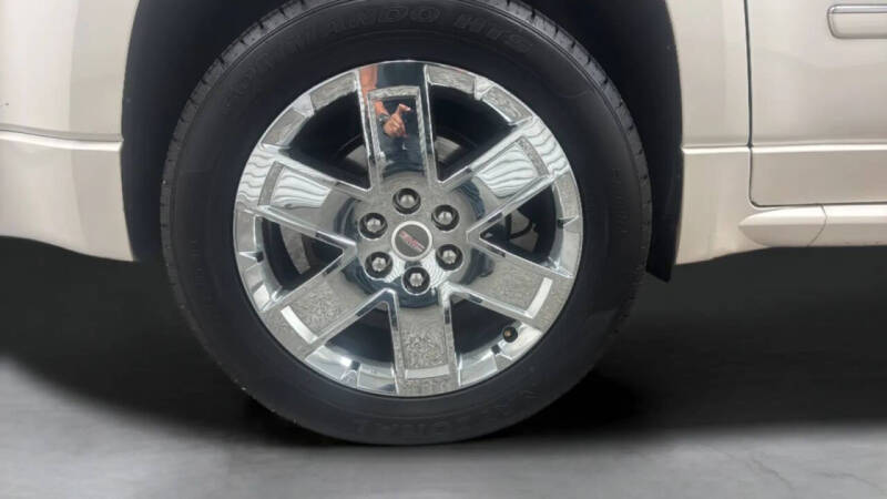 2014 GMC Acadia Denali