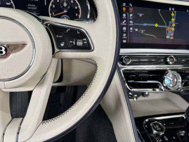 2022 Bentley Flying Spur V8