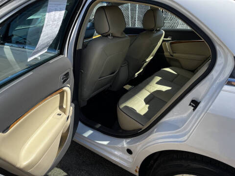 2012 Lincoln MKZ