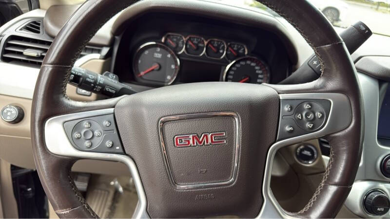 2016 GMC Yukon XL SLT