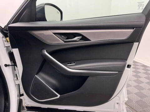 2024 Jaguar F-PACE P250 R-Dynamic S