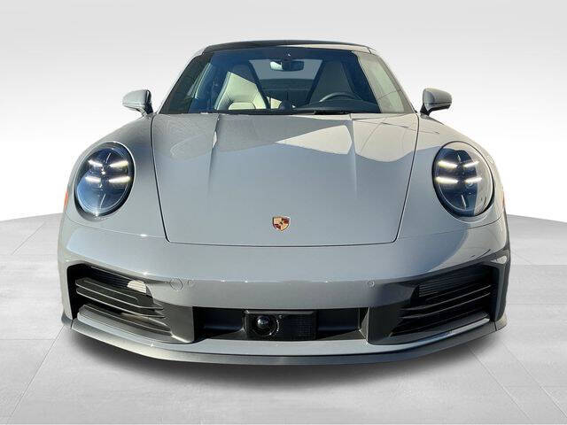 2026 Porsche 911 Carrera