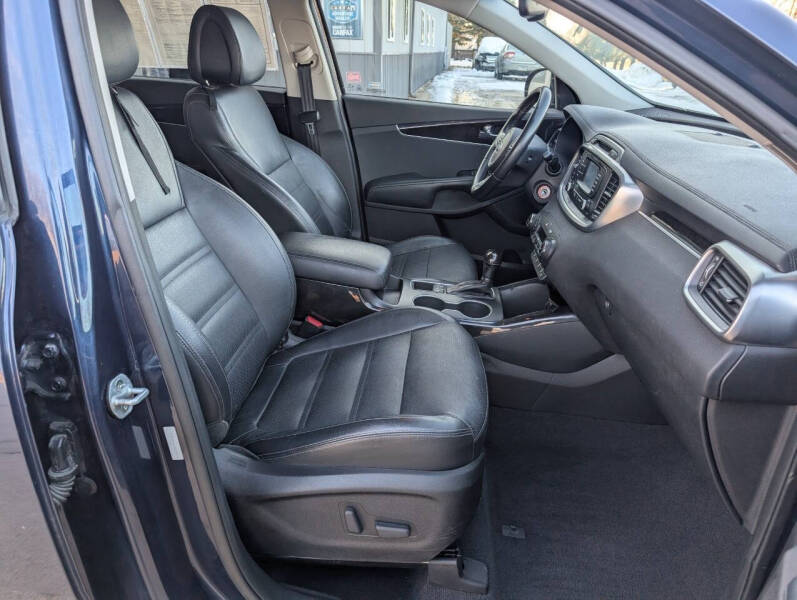 2016 Kia Sorento EX V6