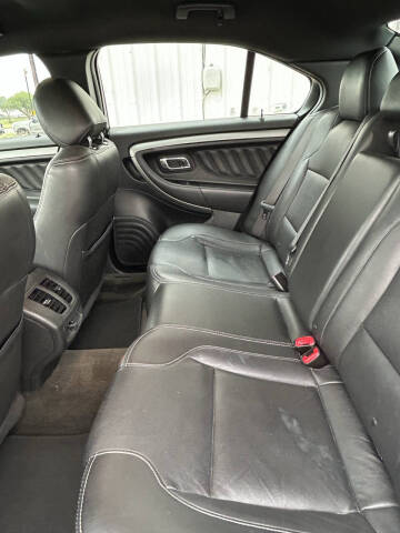 2014 Ford Taurus SEL