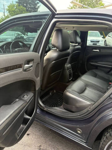 2018 Chrysler 300 S