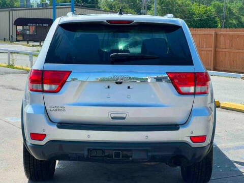 2011 Jeep Grand Cherokee Laredo