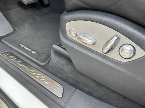 2017 Porsche Cayenne Platinum Edition