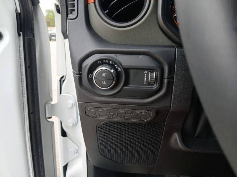 2025 Jeep Gladiator Mojave