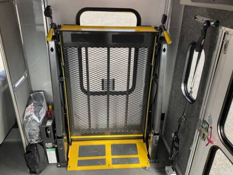 2022 Chevrolet Express 4500