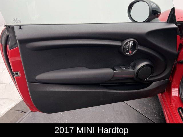 2017 MINI Hardtop 2 Door Cooper