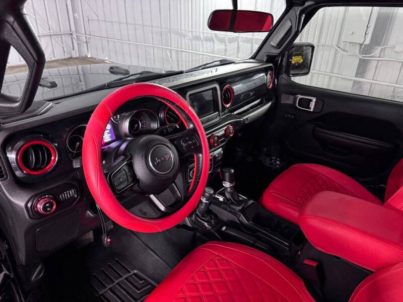 2022 Jeep Gladiator Willys
