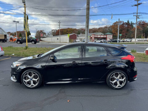 2018 Ford Focus ST