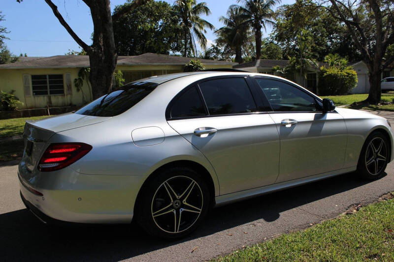 2019 Mercedes-Benz E-Class E 300