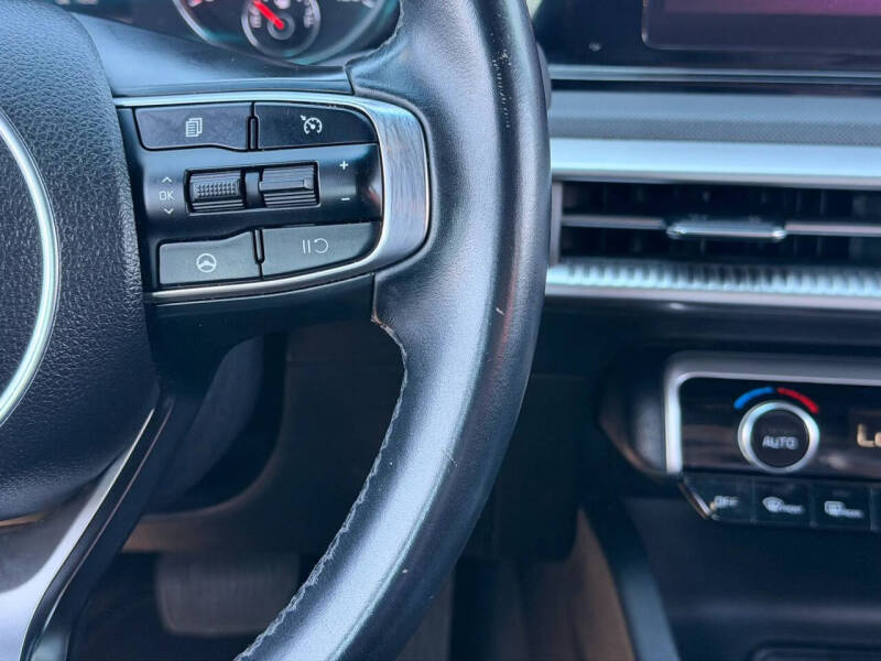2022 Kia K5
