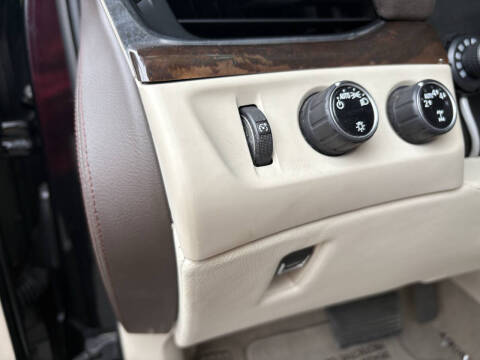 2017 Cadillac Escalade Premium Luxury