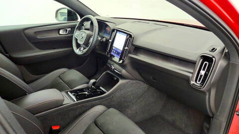2023 Volvo C40 Recharge Twin Plus