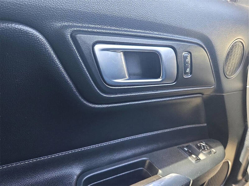 2021 Ford Mustang EcoBoost Premium