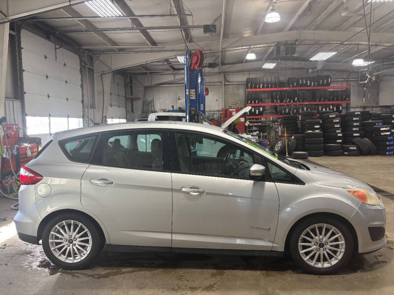 2014 Ford C-MAX Hybrid SE