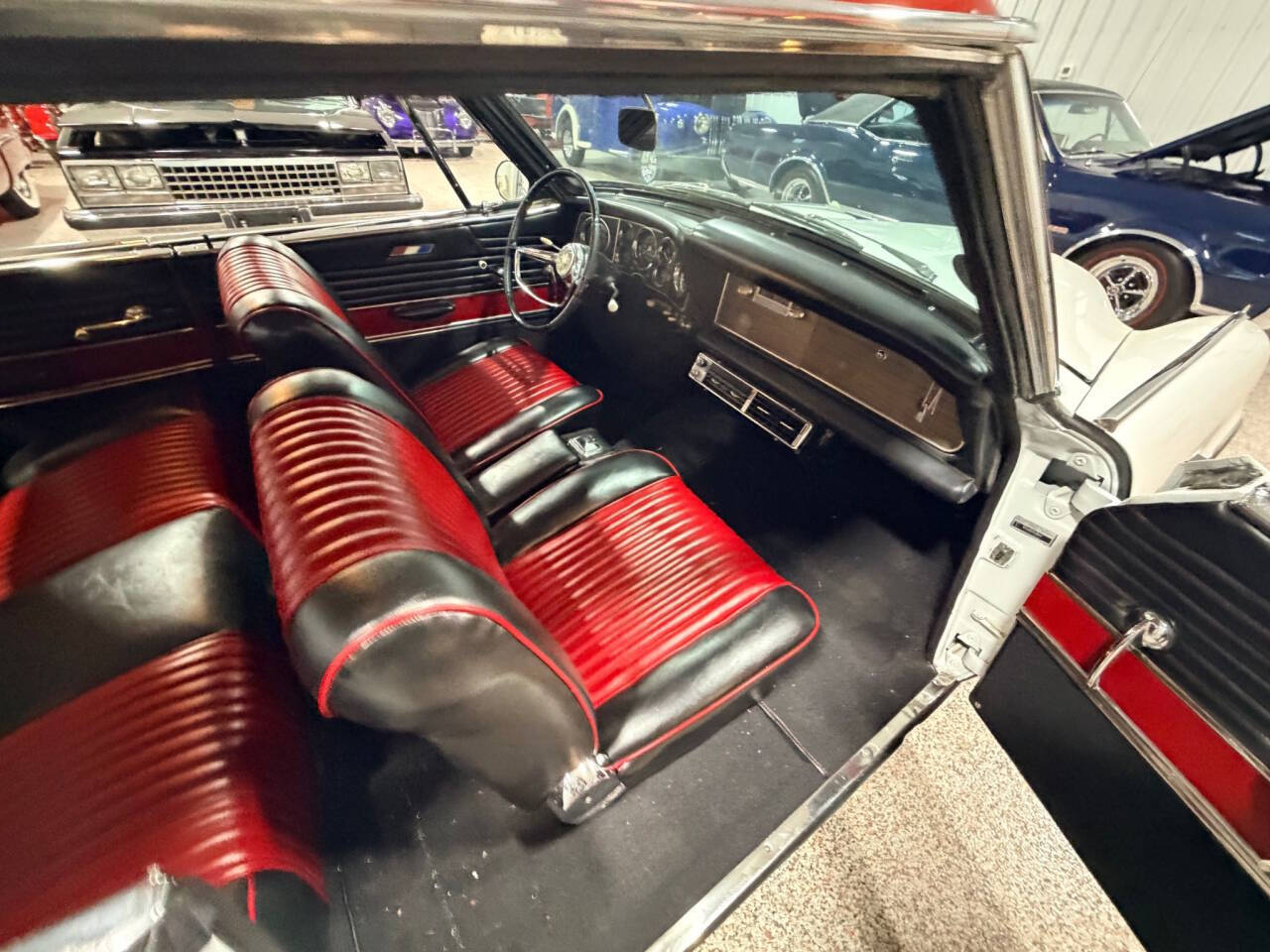 1964 Studebaker Gran Turismo 5
