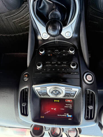 2010 Nissan 370Z Roadster Touring