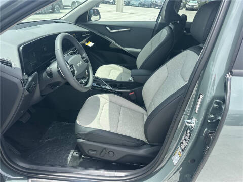 2026 Kia Niro SX
