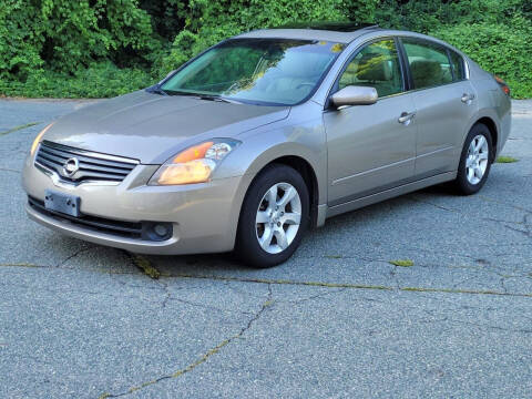 2007 Nissan Altima for sale at Rouhana Auto Sales in Norwood MA