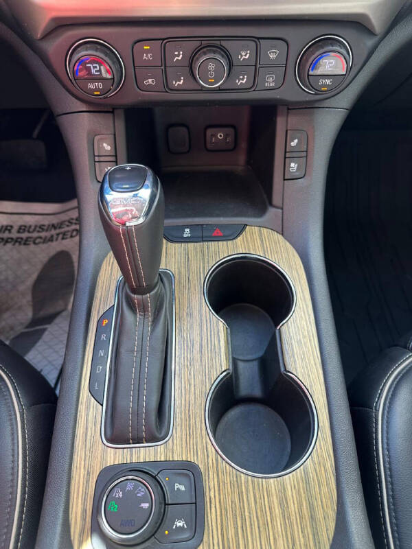 2018 GMC Acadia Denali