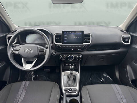 2024 Hyundai Venue SEL