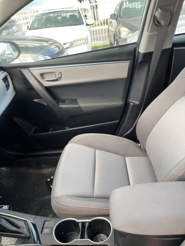 2016 Toyota Corolla LE