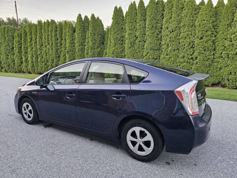 2013 Toyota Prius Two