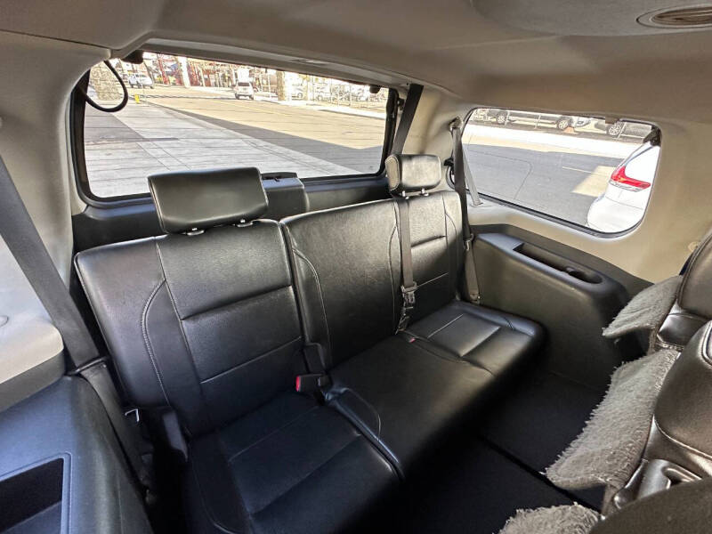 2012 Nissan Armada SL