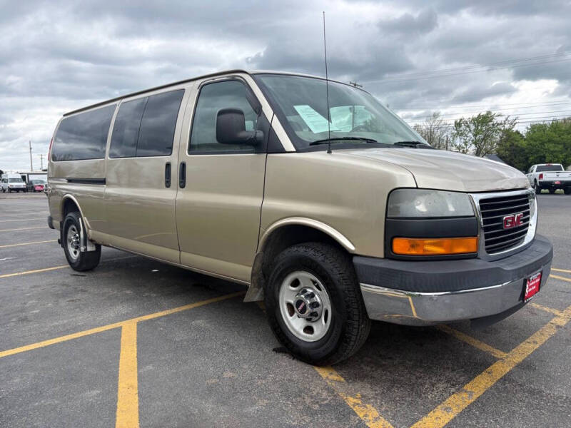 2008 GMC Savana LS 3500