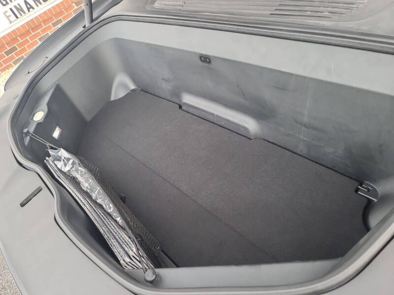 2023 Rivian R1S Launch Edition