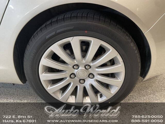 2013 Buick Regal Premium 1