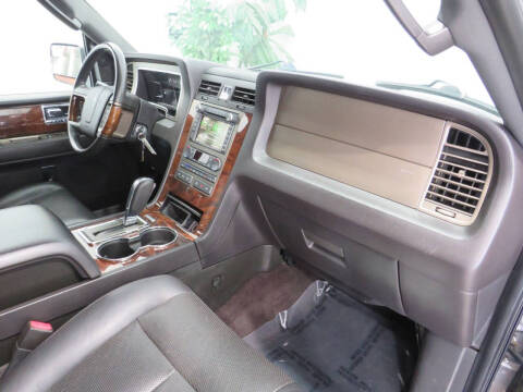 2014 Lincoln Navigator