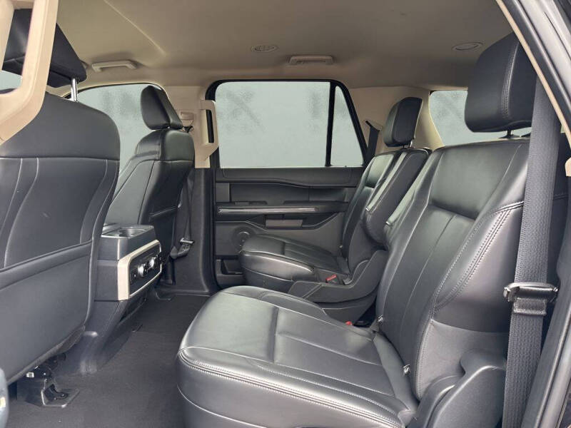 2024 Ford Expedition MAX XLT