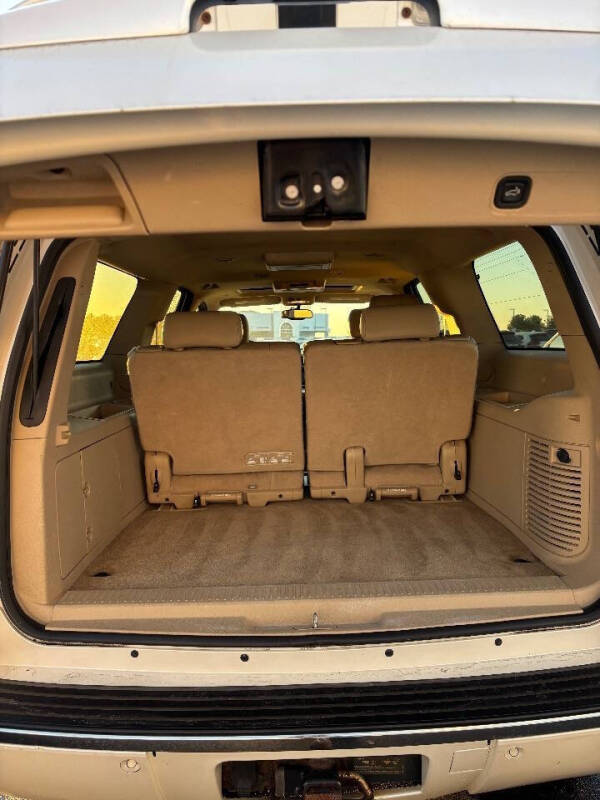 2014 Chevrolet Suburban LTZ