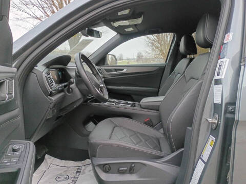 2025 Volkswagen Atlas Cross Sport SE 4Motion